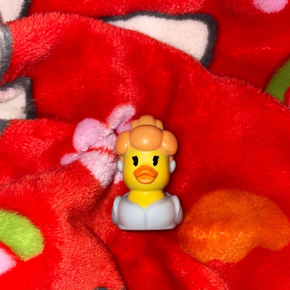 Cinderella Disney princess 2 inch duckalooz Rubber Duck Toy NEW